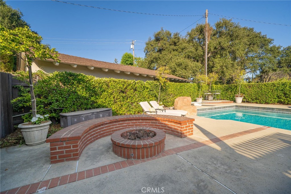 Property photo 50