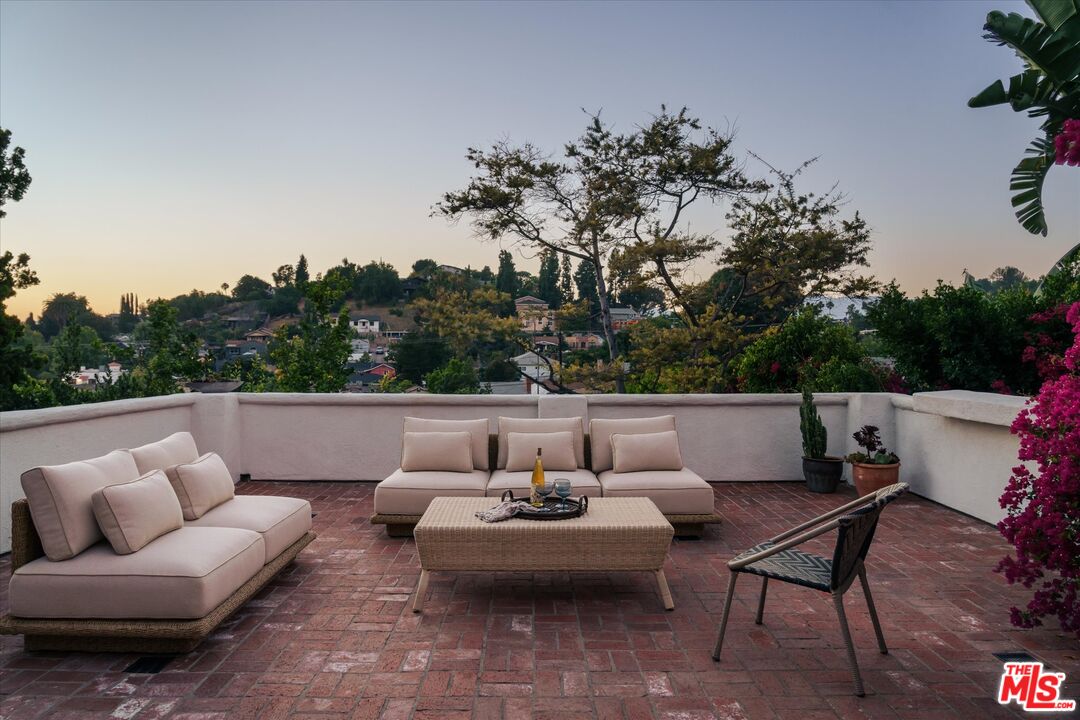 Property photo 47