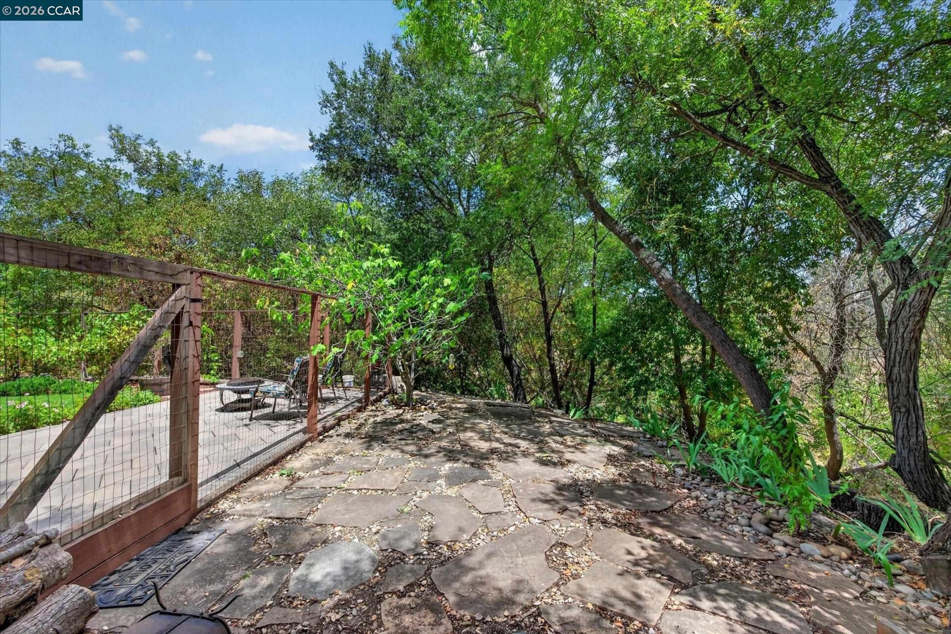 Property photo 25