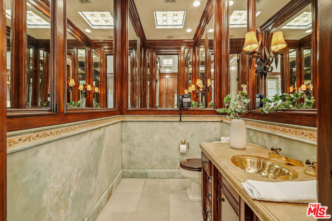 Property photo 37