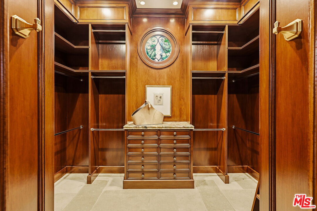 Property photo 48