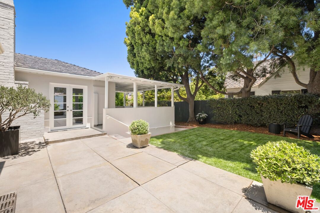 Property photo 32
