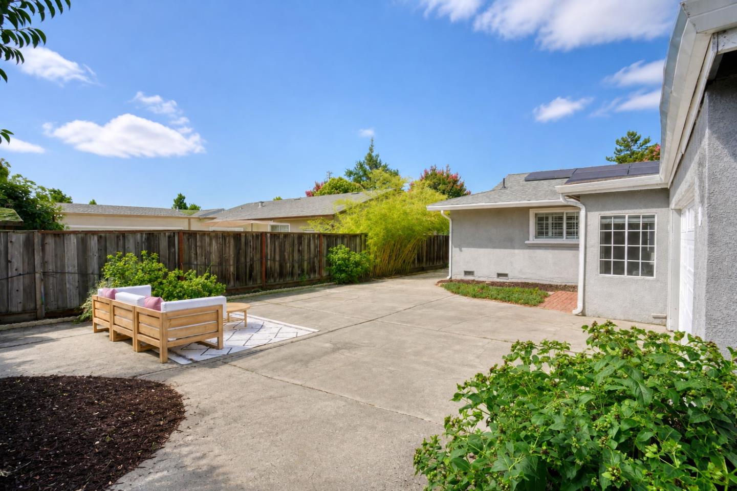 Property photo 46