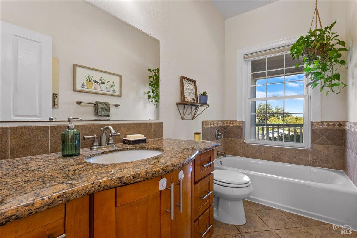 Property photo 38