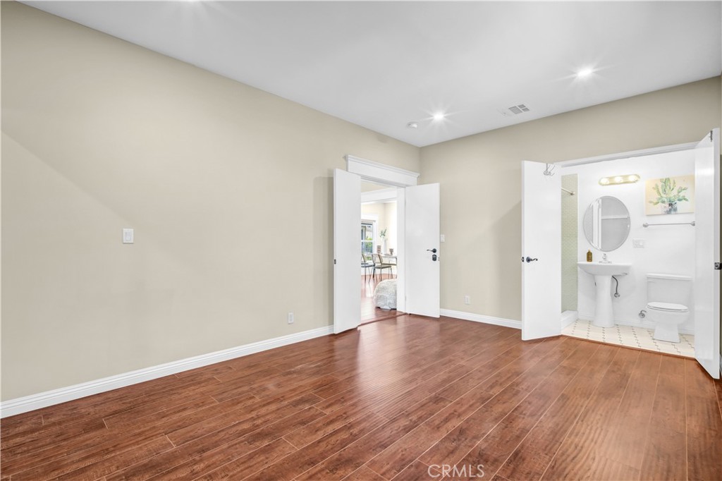 Property photo 50