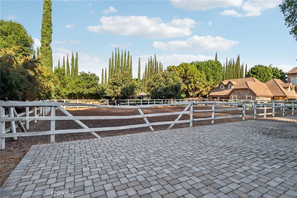 Property photo 48