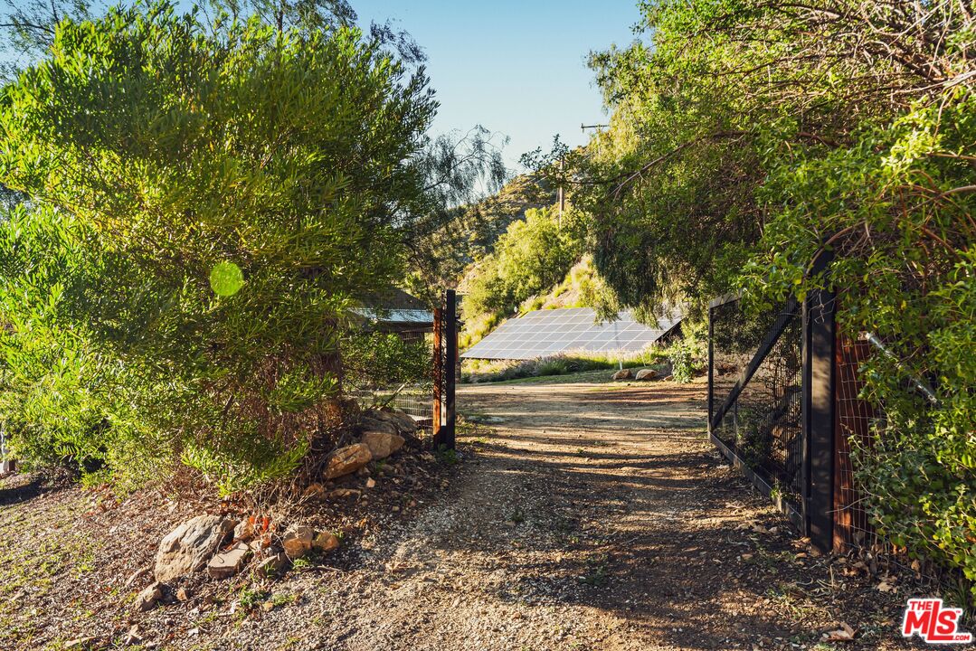 Property photo 28