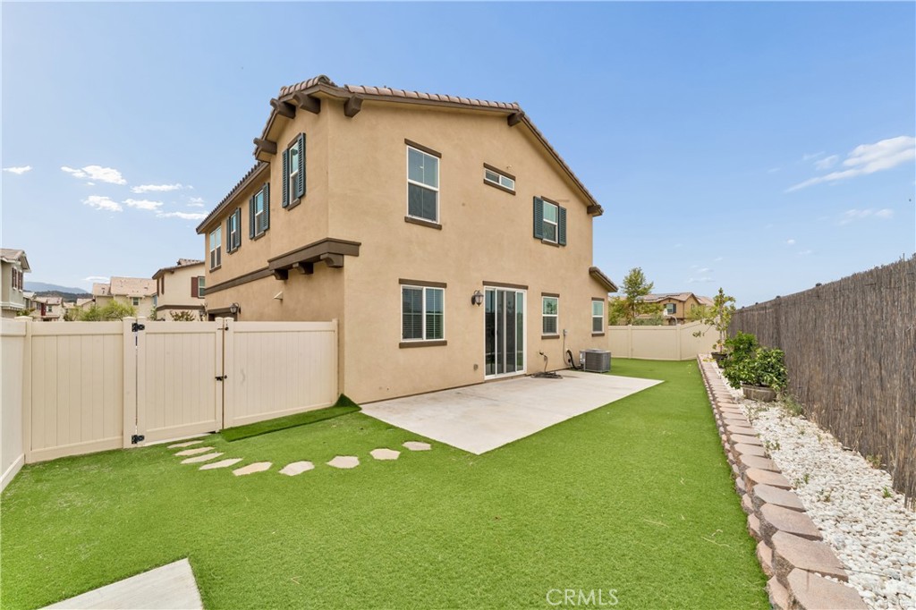 Property photo 28