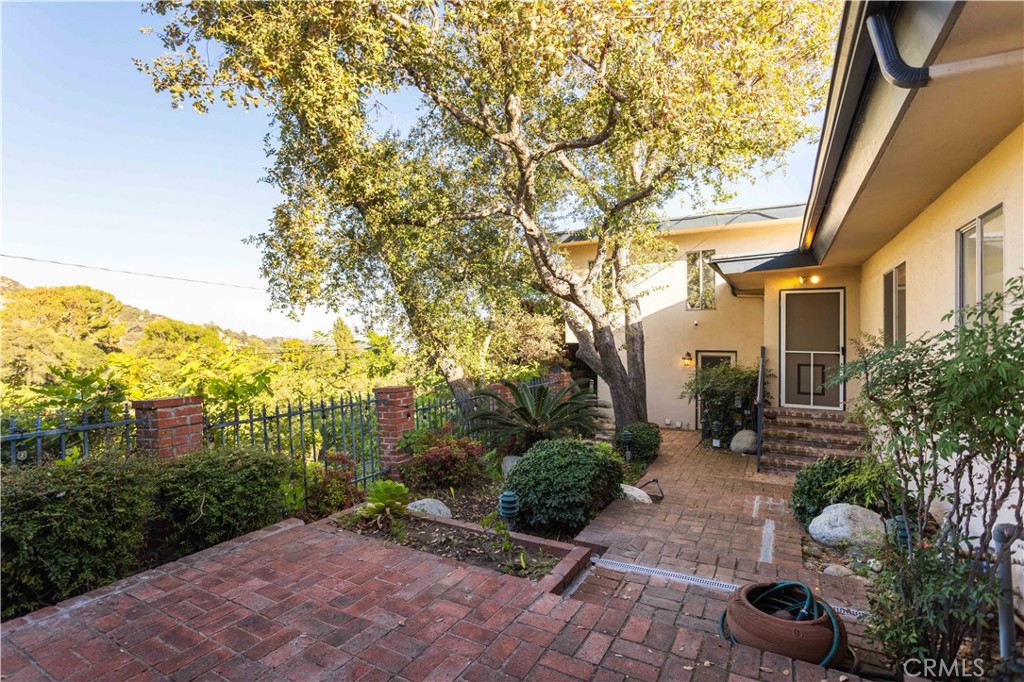 Property photo 44