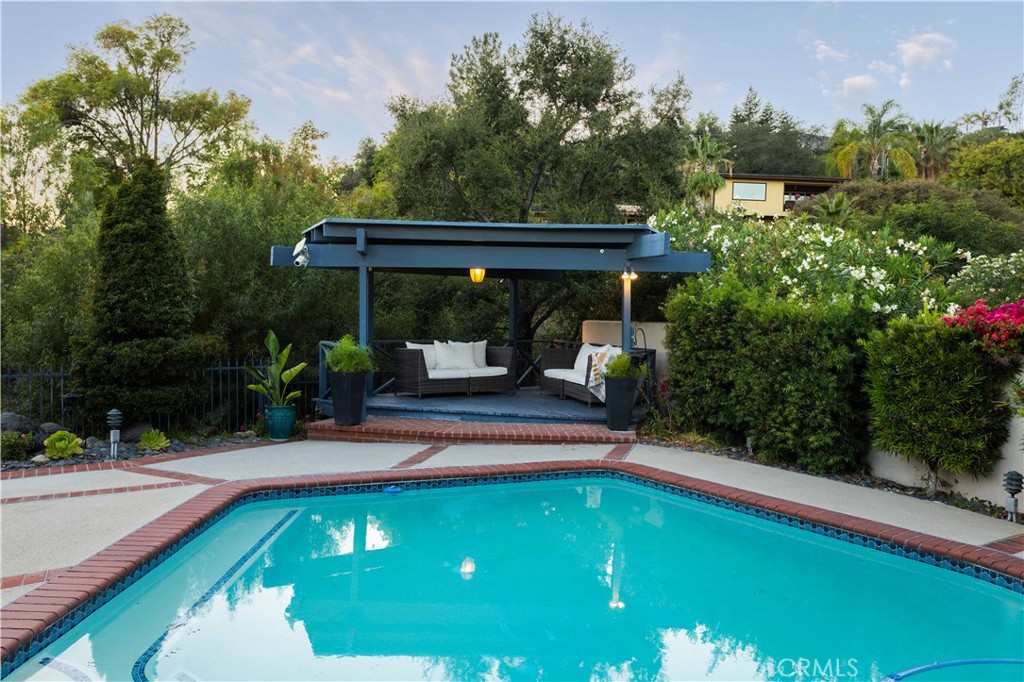 Property photo 50