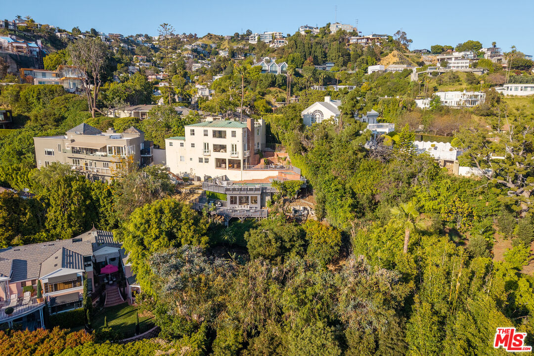 Property photo 42