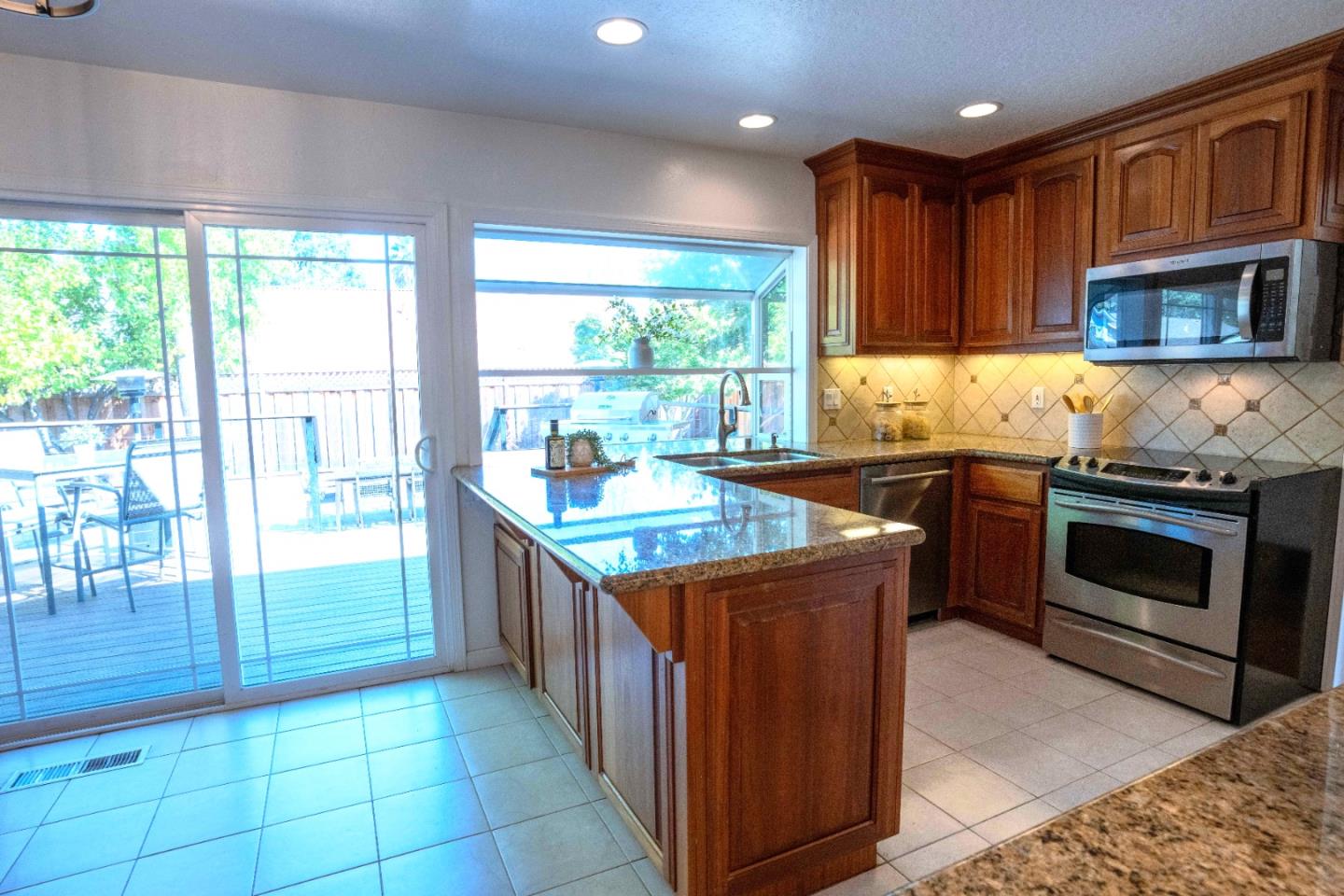 Property photo 14