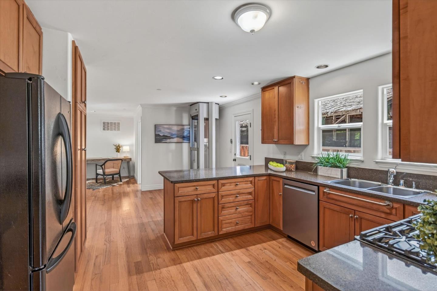 Property photo 15
