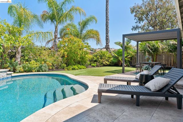 Property photo 46