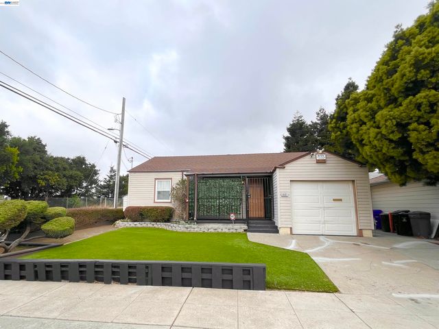 Property photo 37