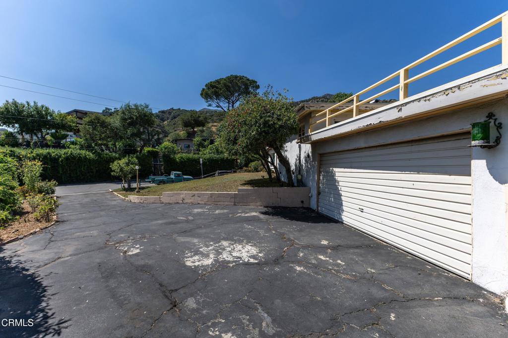 Property photo 32