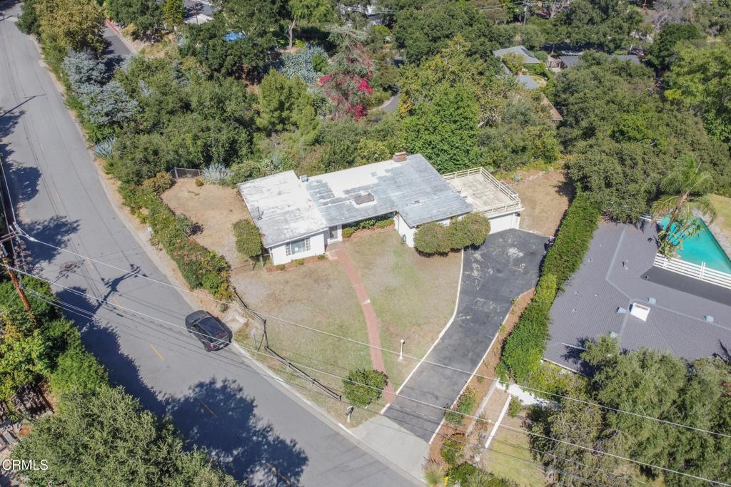 Property photo 33