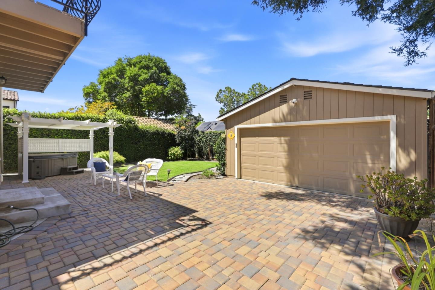 Property photo 31