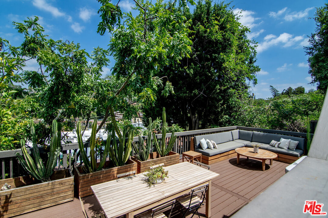 Property photo 42
