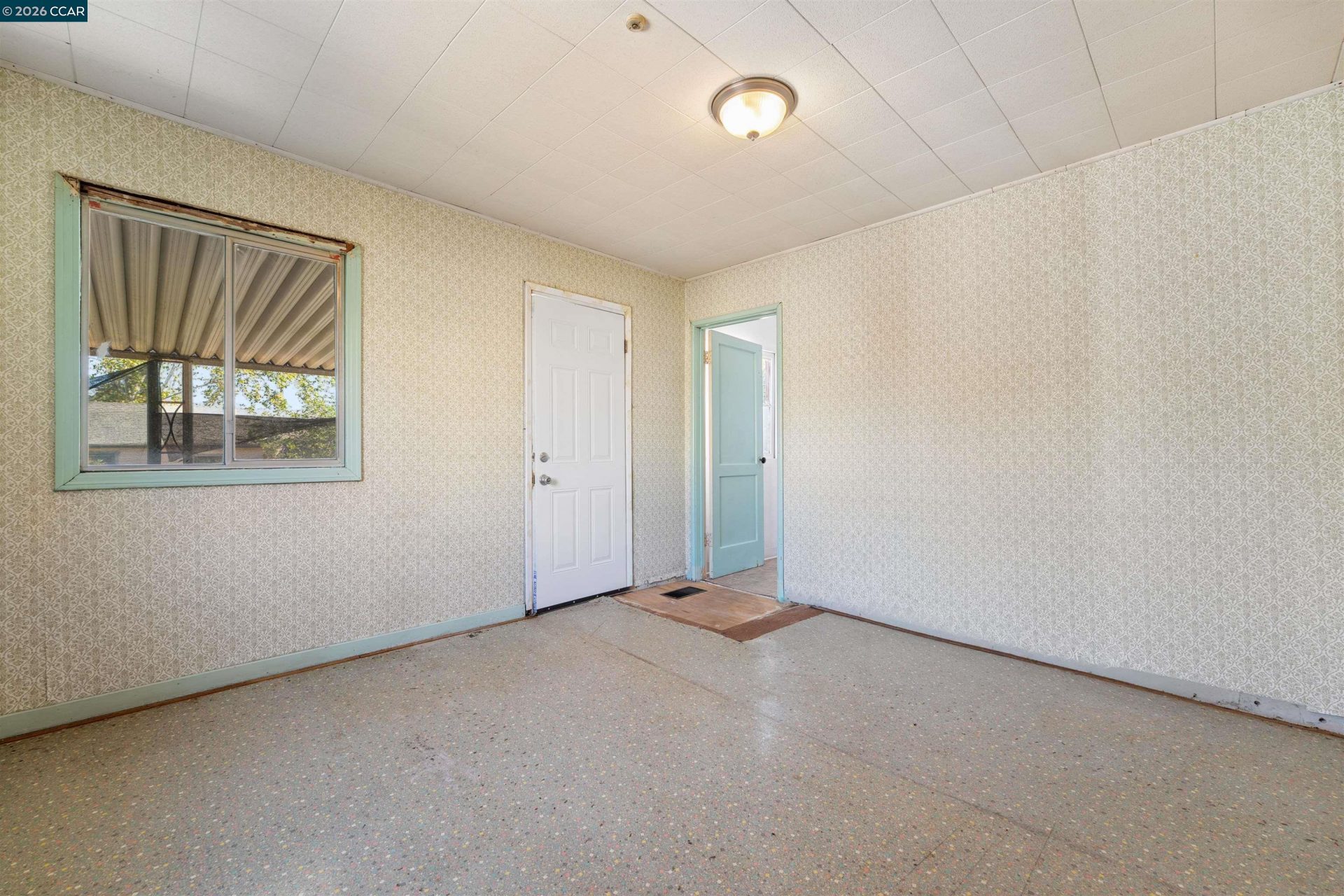 Property photo 33