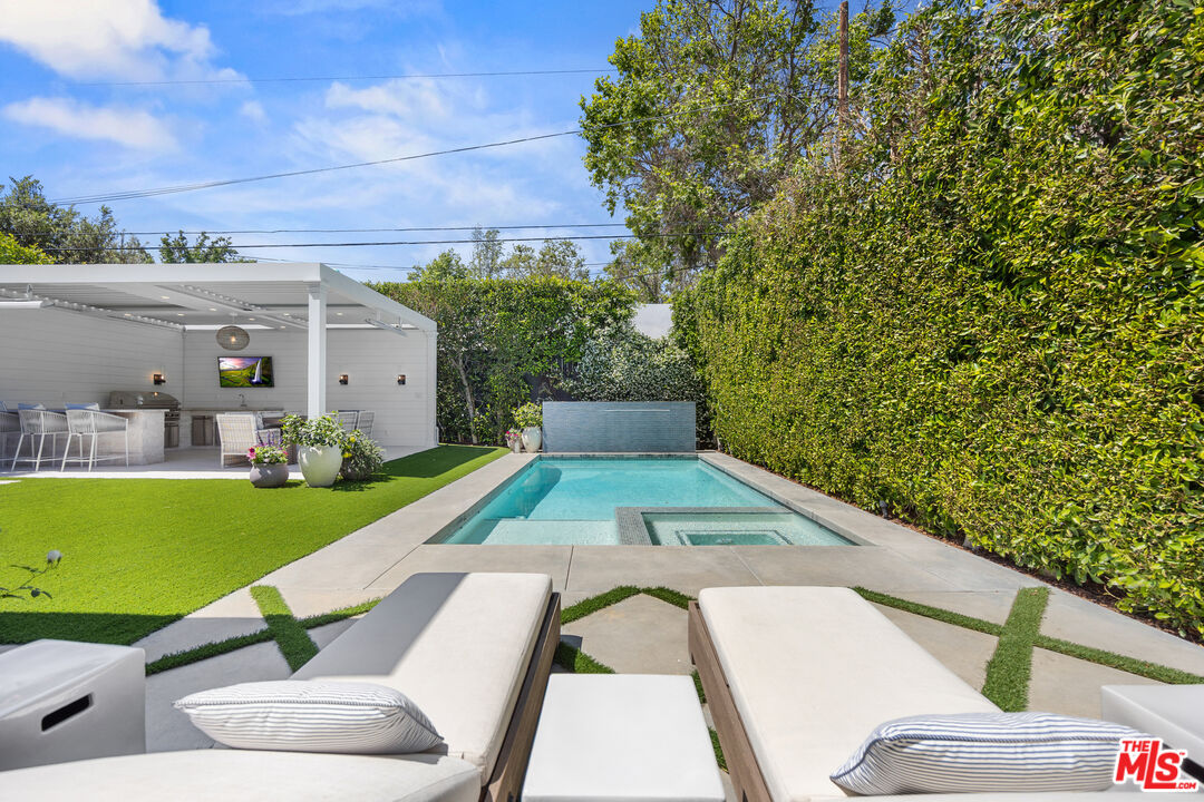 Property photo 42