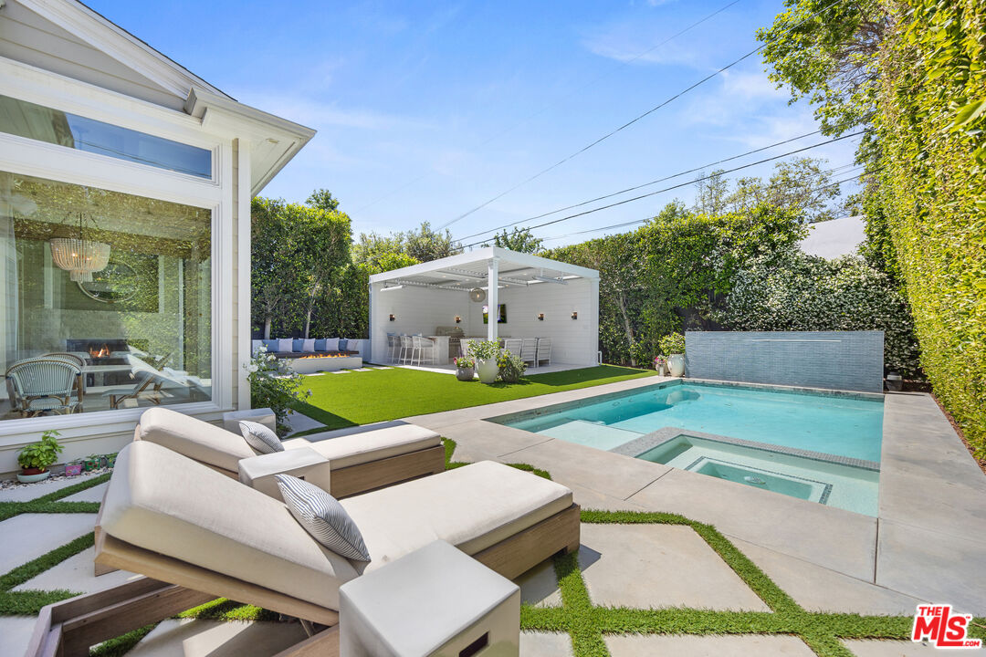 Property photo 43