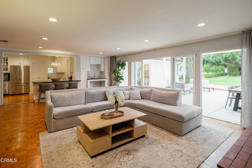Property photo 28