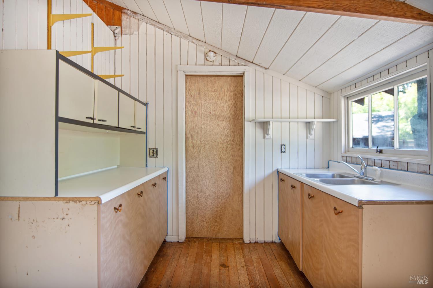 Property photo 35