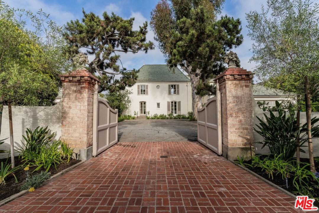 Property photo 46