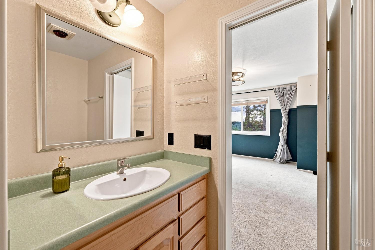 Property photo 46