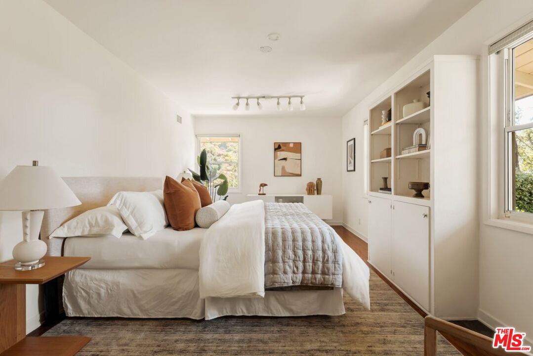 Property photo 48
