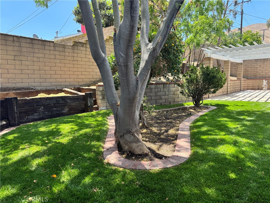 Property photo 35