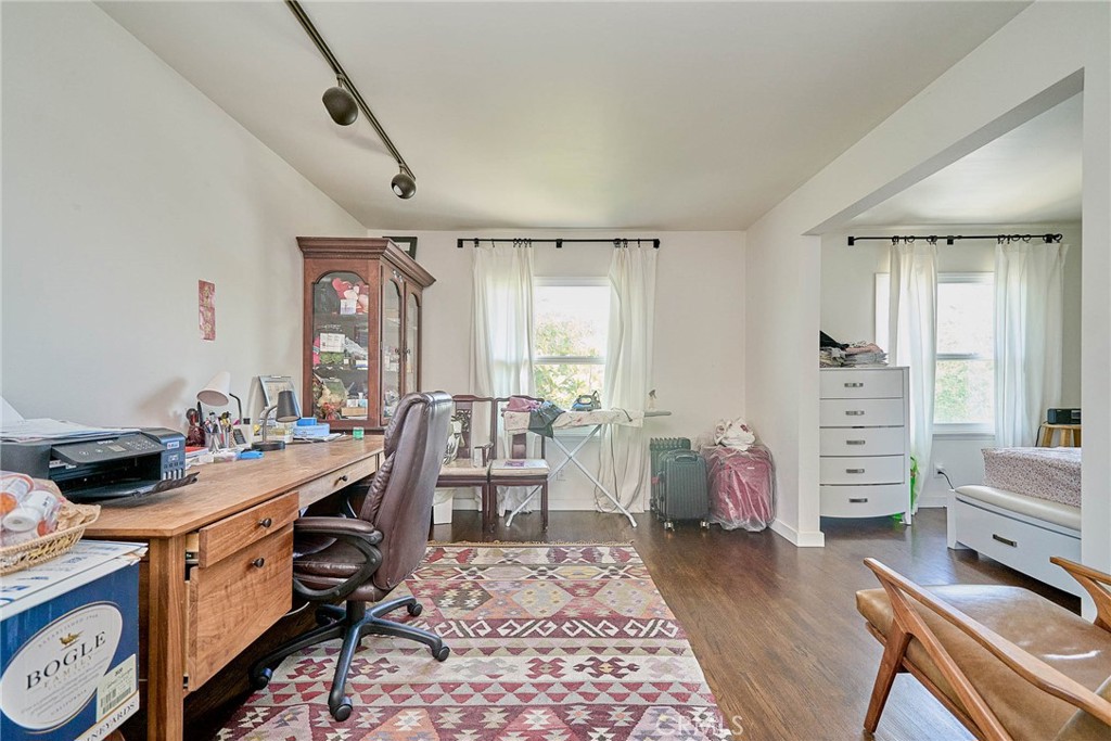 Property photo 24