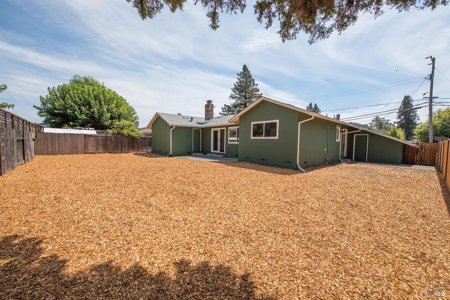 Property photo 38