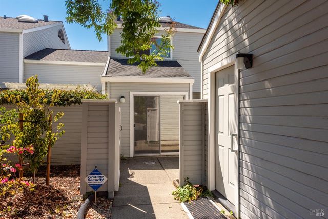 Property photo 46
