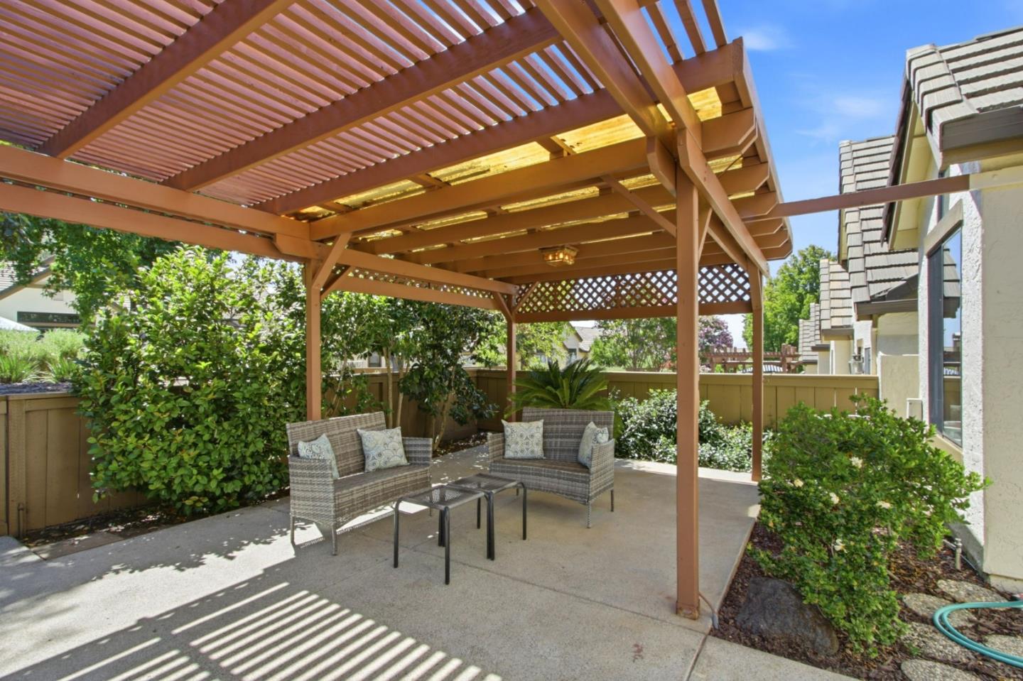 Property photo 40
