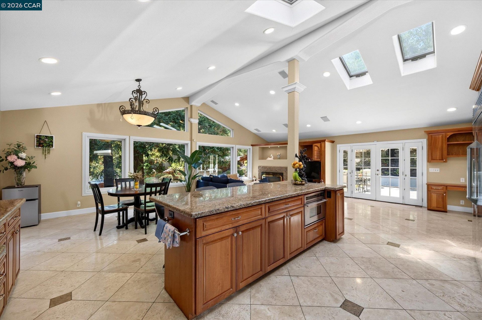 Property photo 31