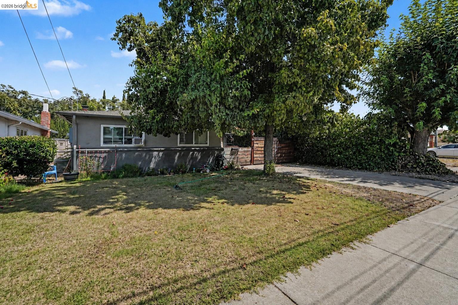 Property photo 32