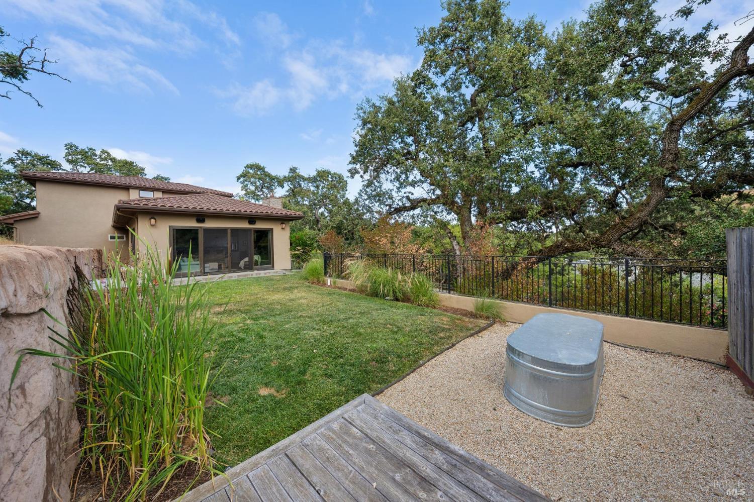 Property photo 34