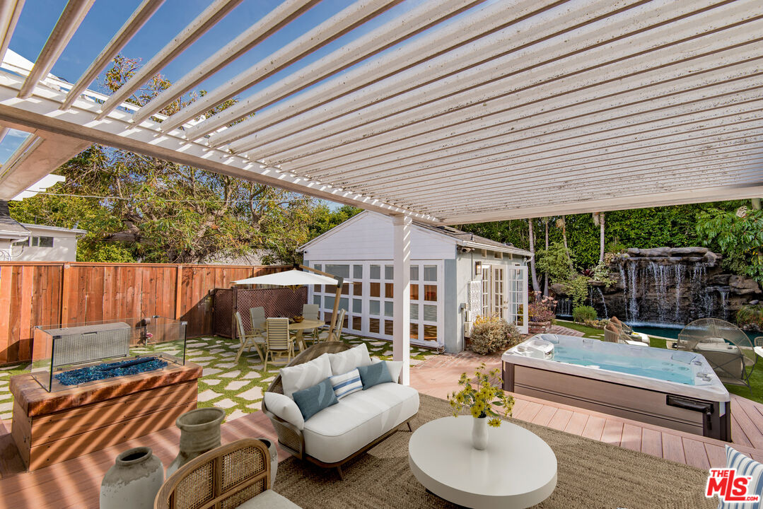 Property photo 43