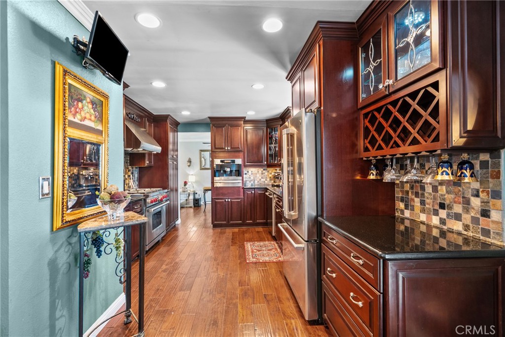 Property photo 35