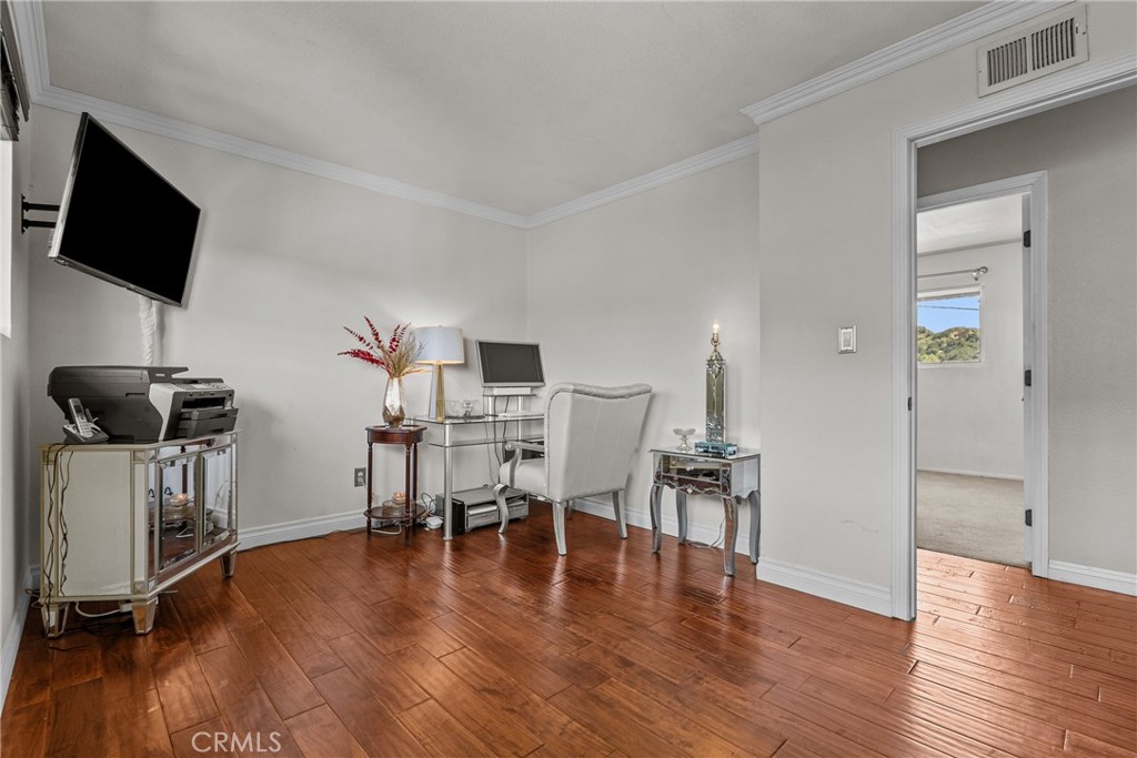 Property photo 44
