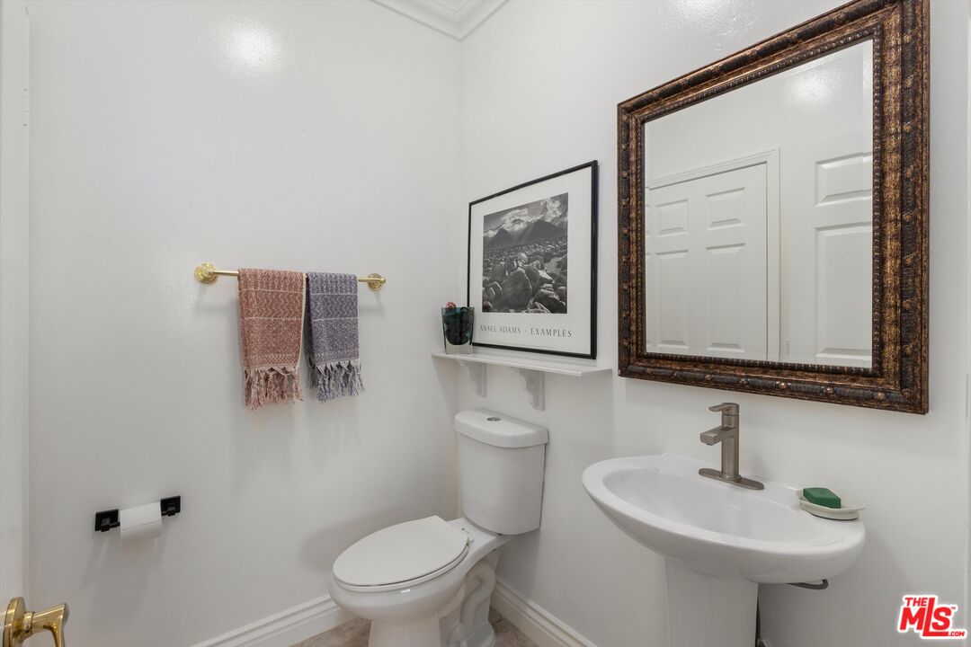 Property photo 28