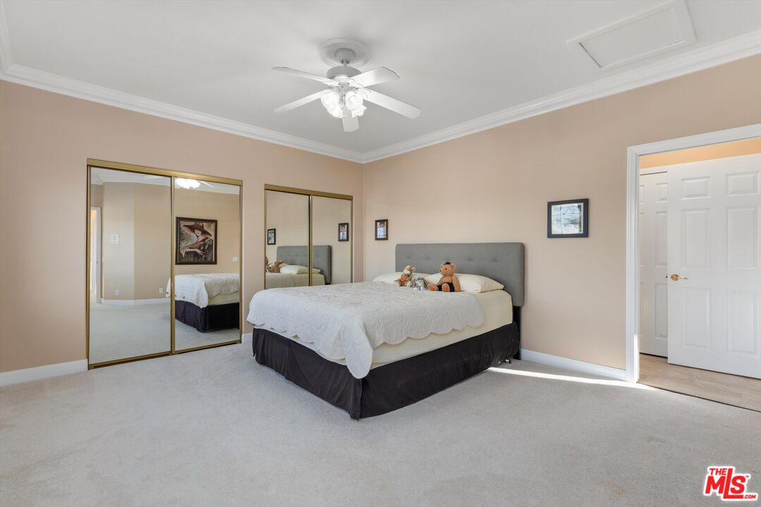 Property photo 37