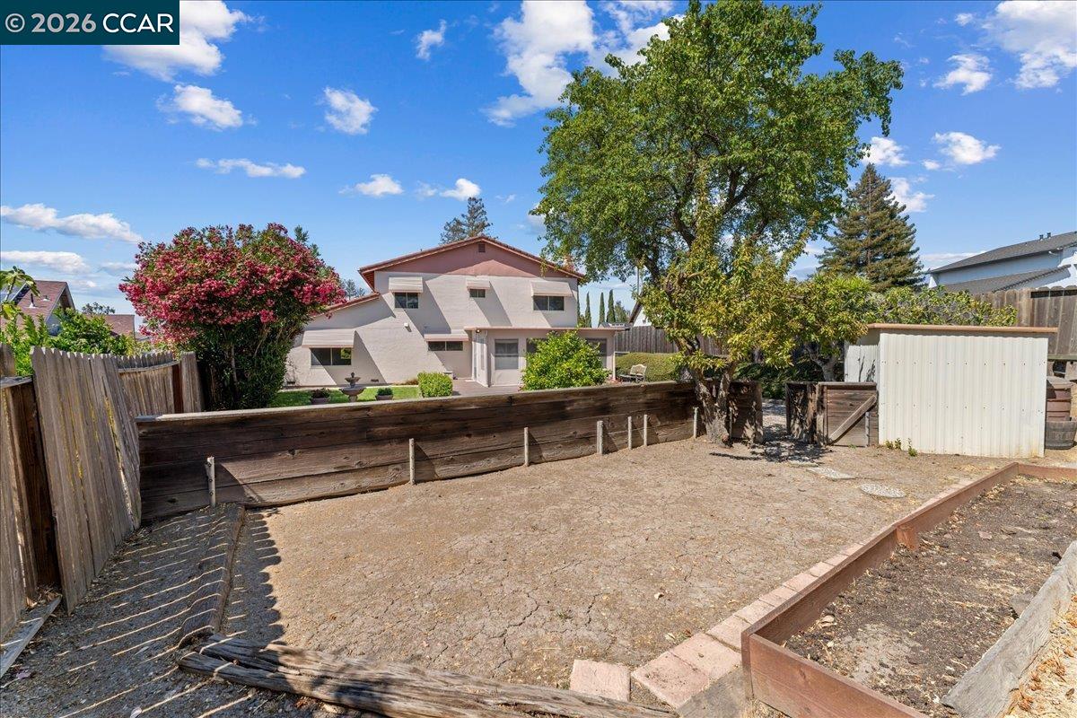 Property photo 43