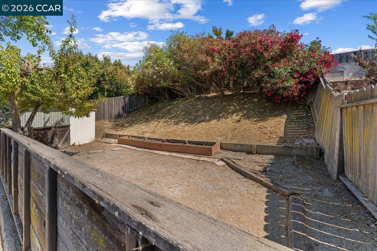 Property photo 44