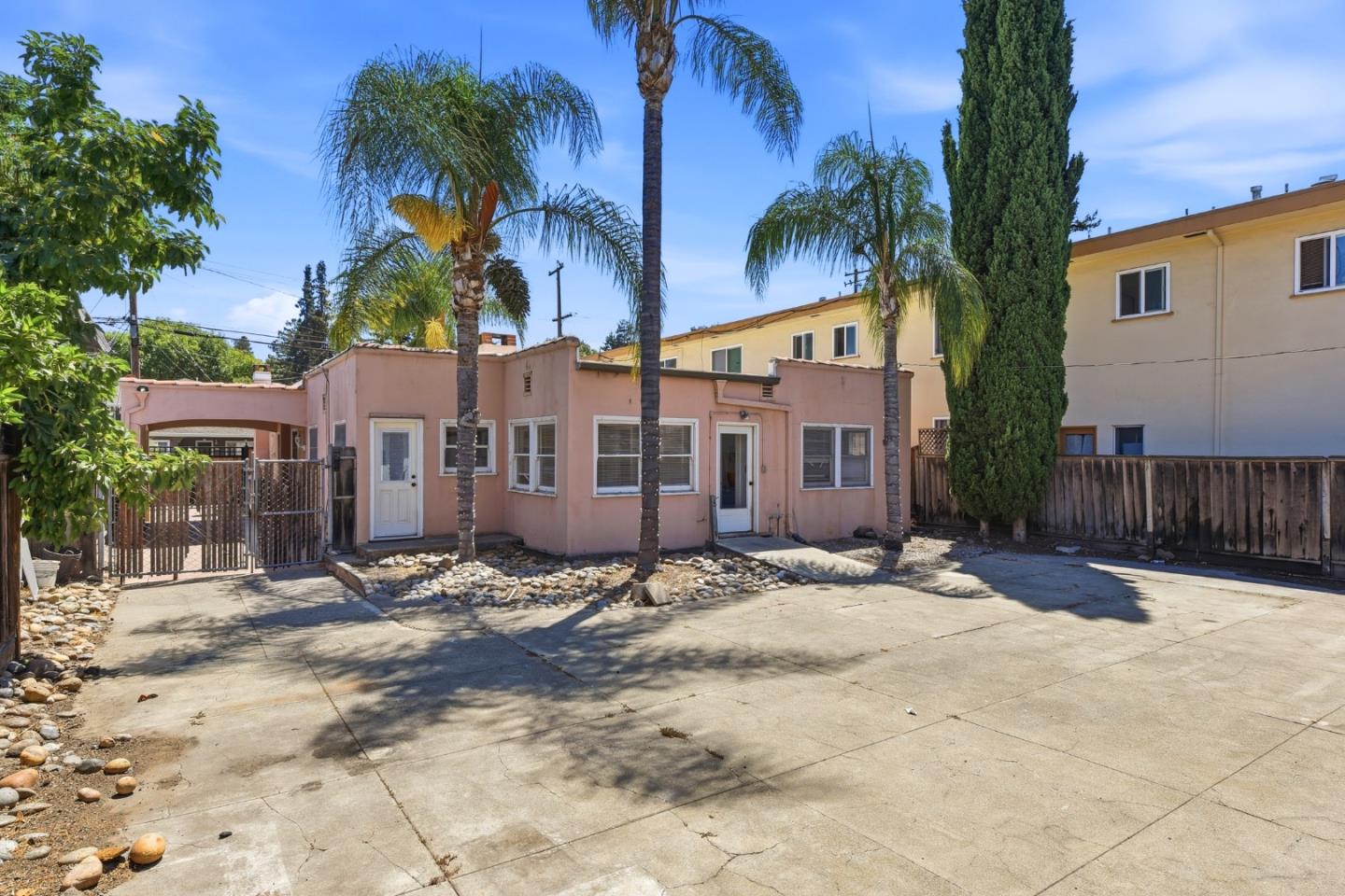 Property photo 28
