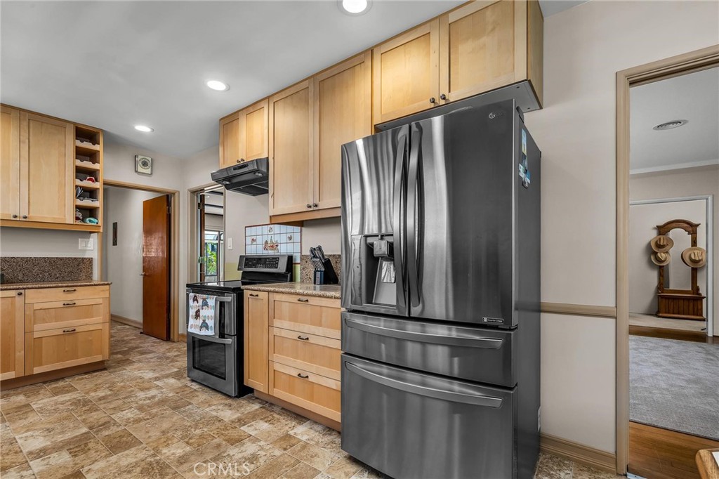 Property photo 17