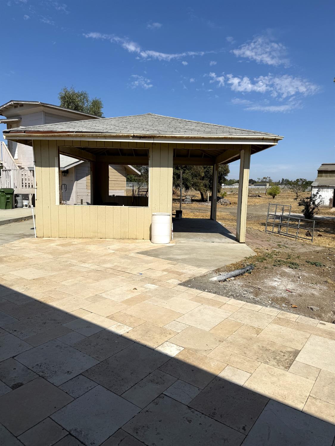 Property photo 26