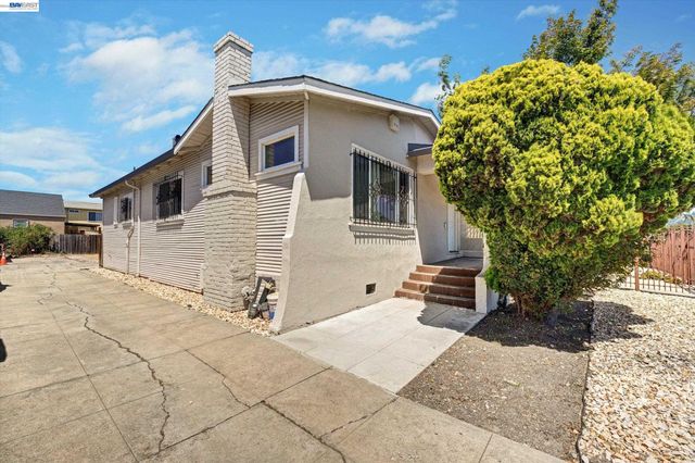 Property photo 37